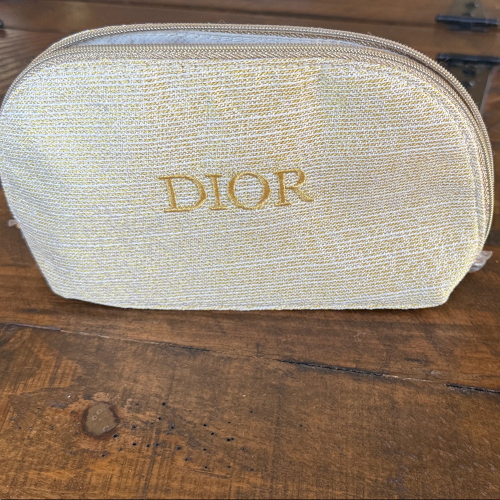 Dior Trousee Pouch Elegant Gold Cosmetic Pouch - Door Parfums GWP